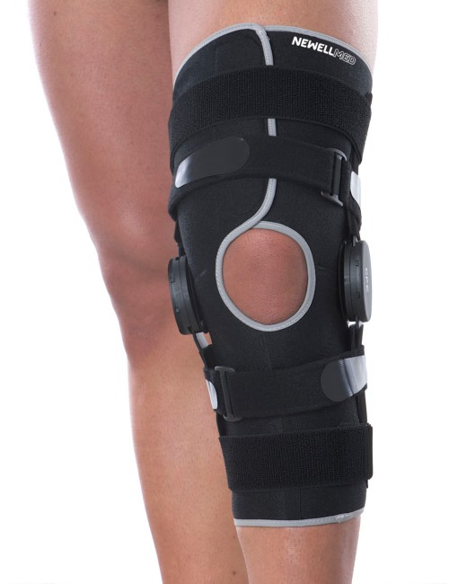 PK46 - Knee brace opened at the thigh